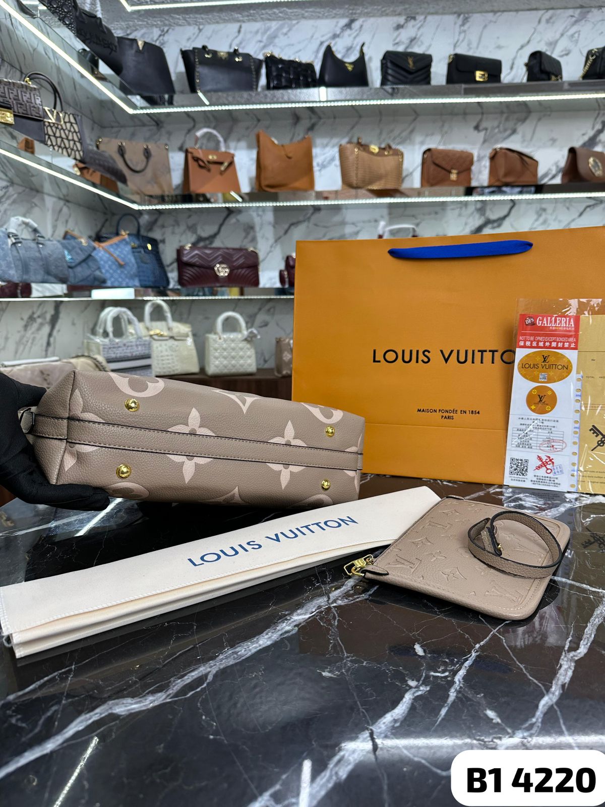 BOLSO LV