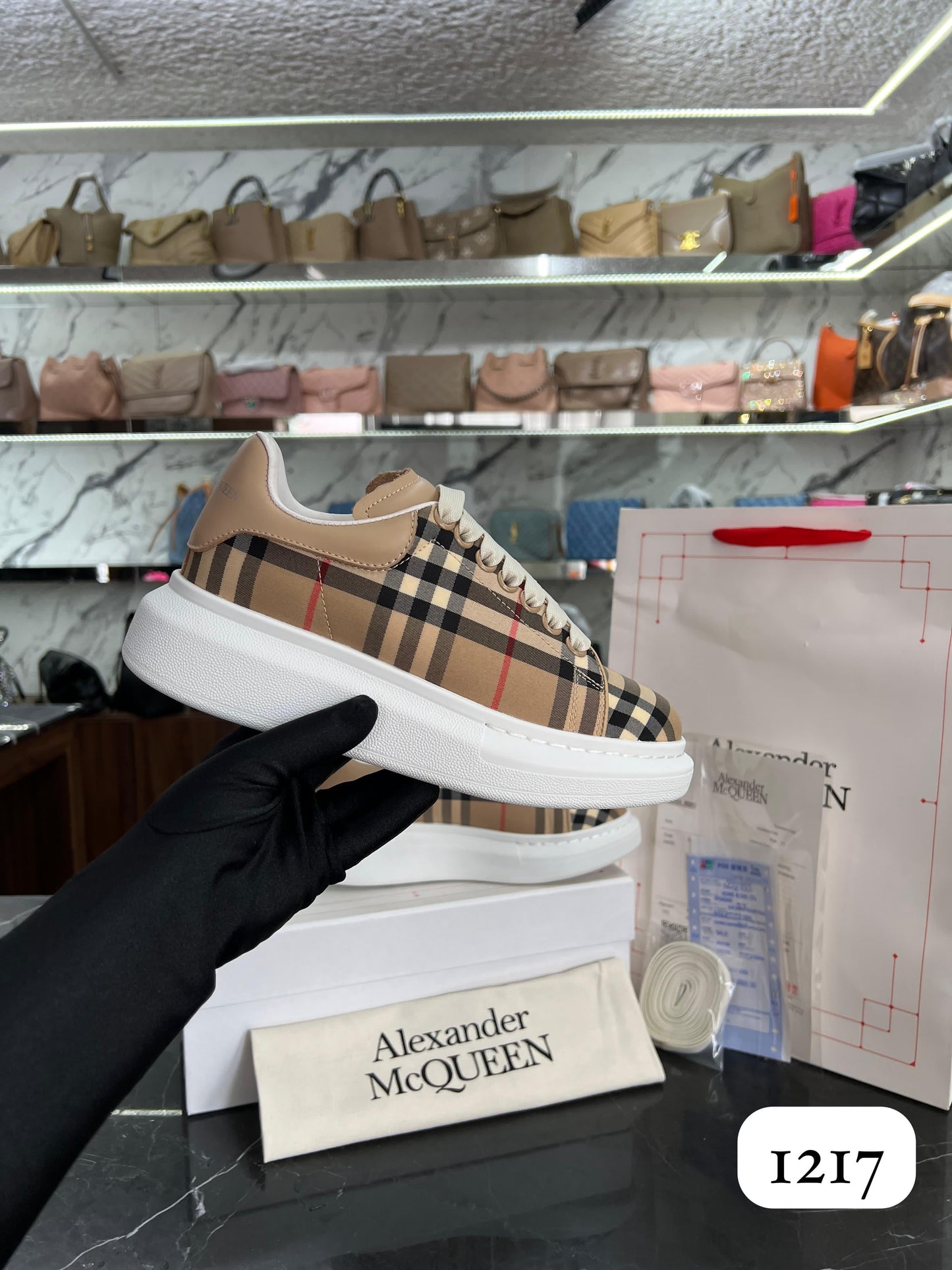 TENNIS ALEXANDER MCQUEEN BURBERRY