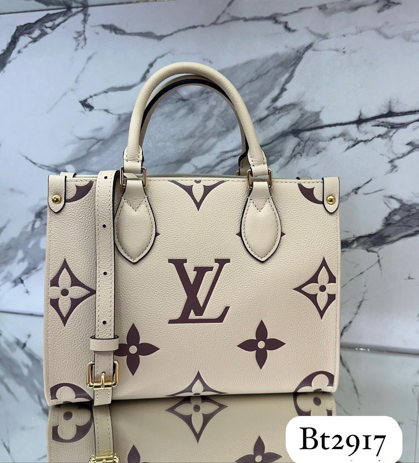 BOLSO LV ONTHEGO