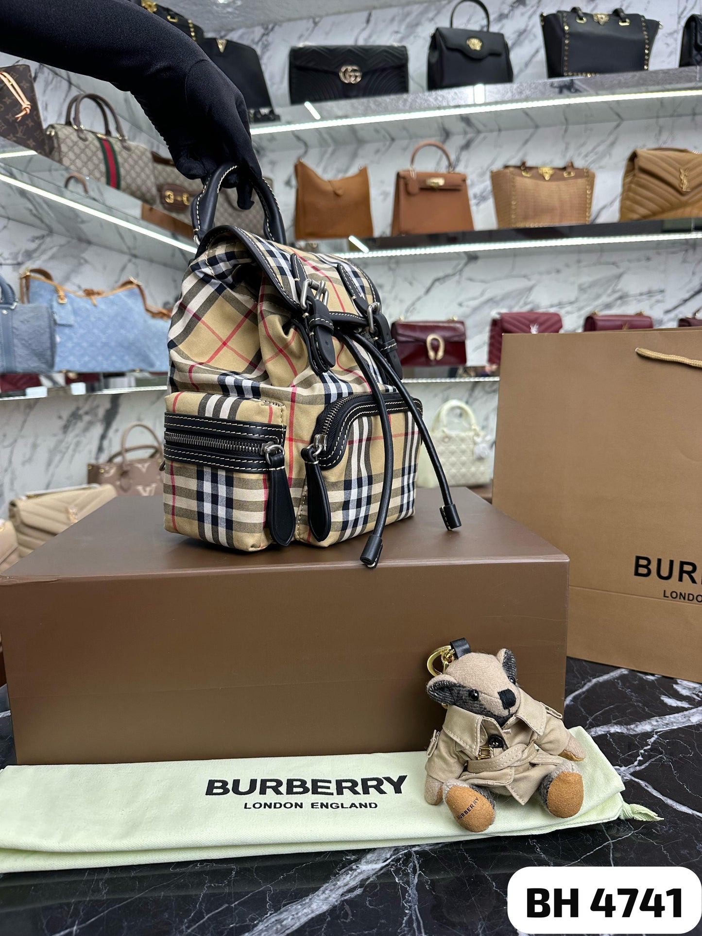 MOCHILA BUYBERRY