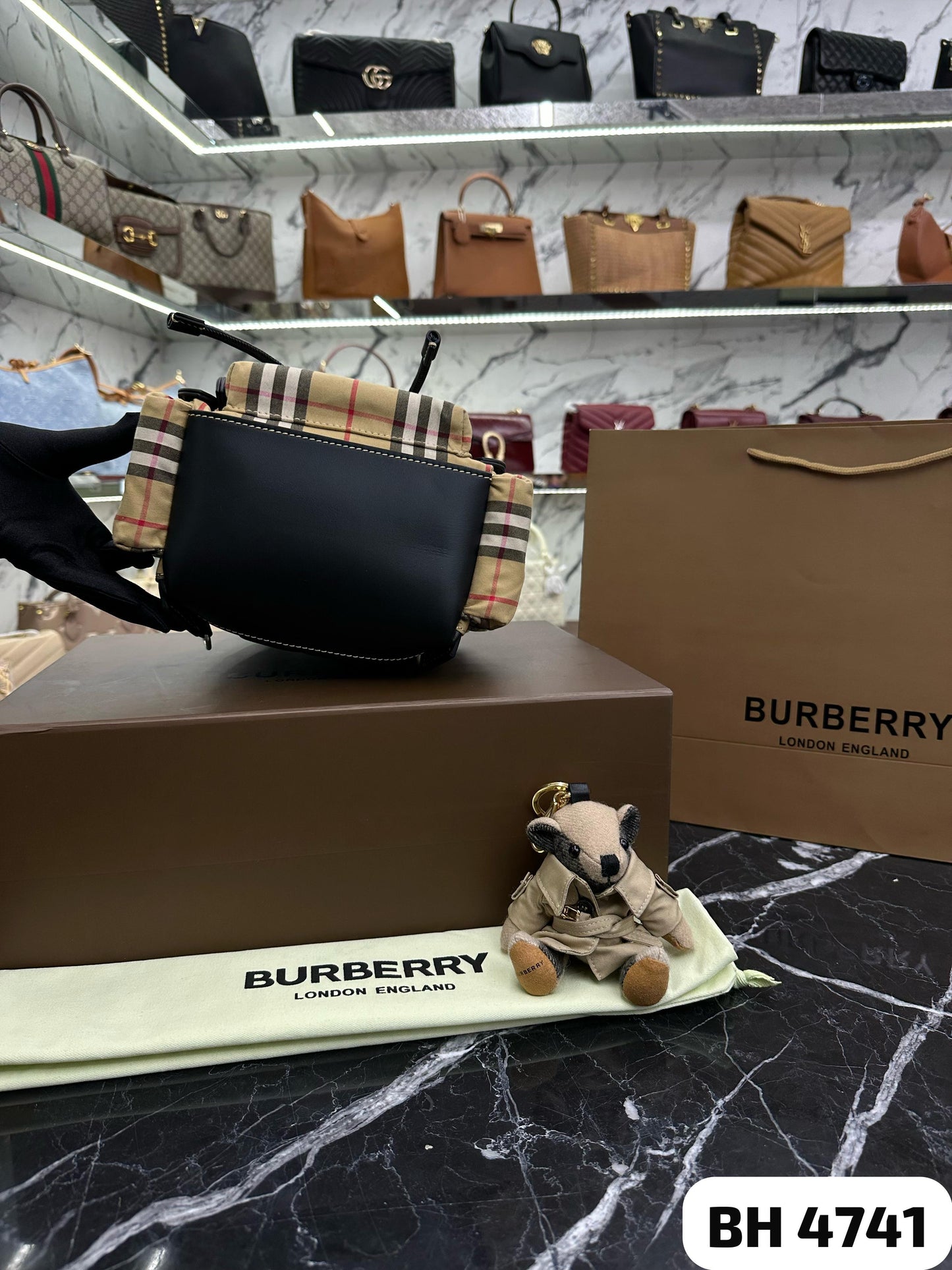 MOCHILA BUYBERRY