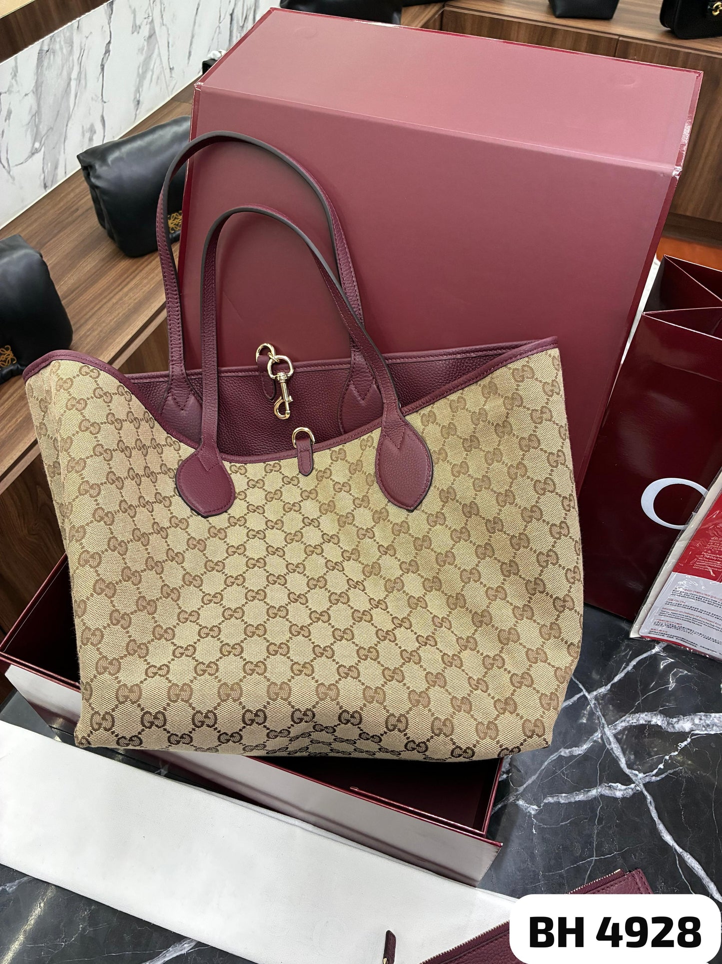 Bolso Gucci
GUCCI TOTISSIMA
