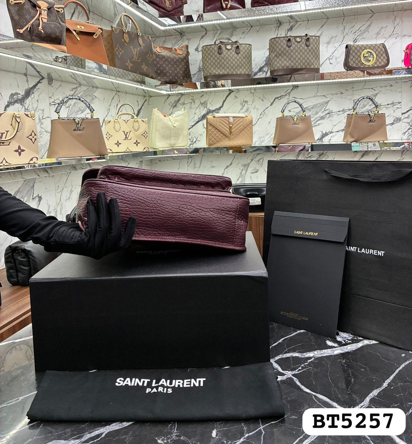 Bolso YSL
Niki