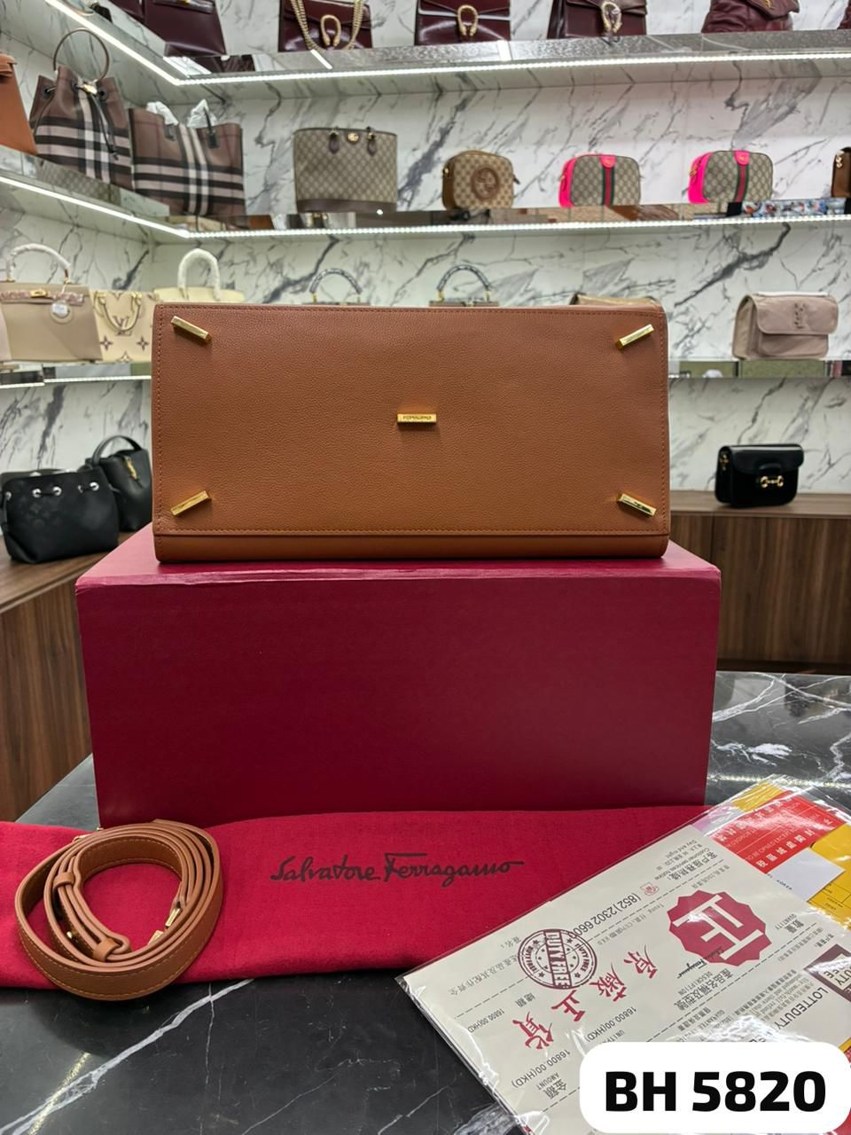 BOLSO FERRAGAMO