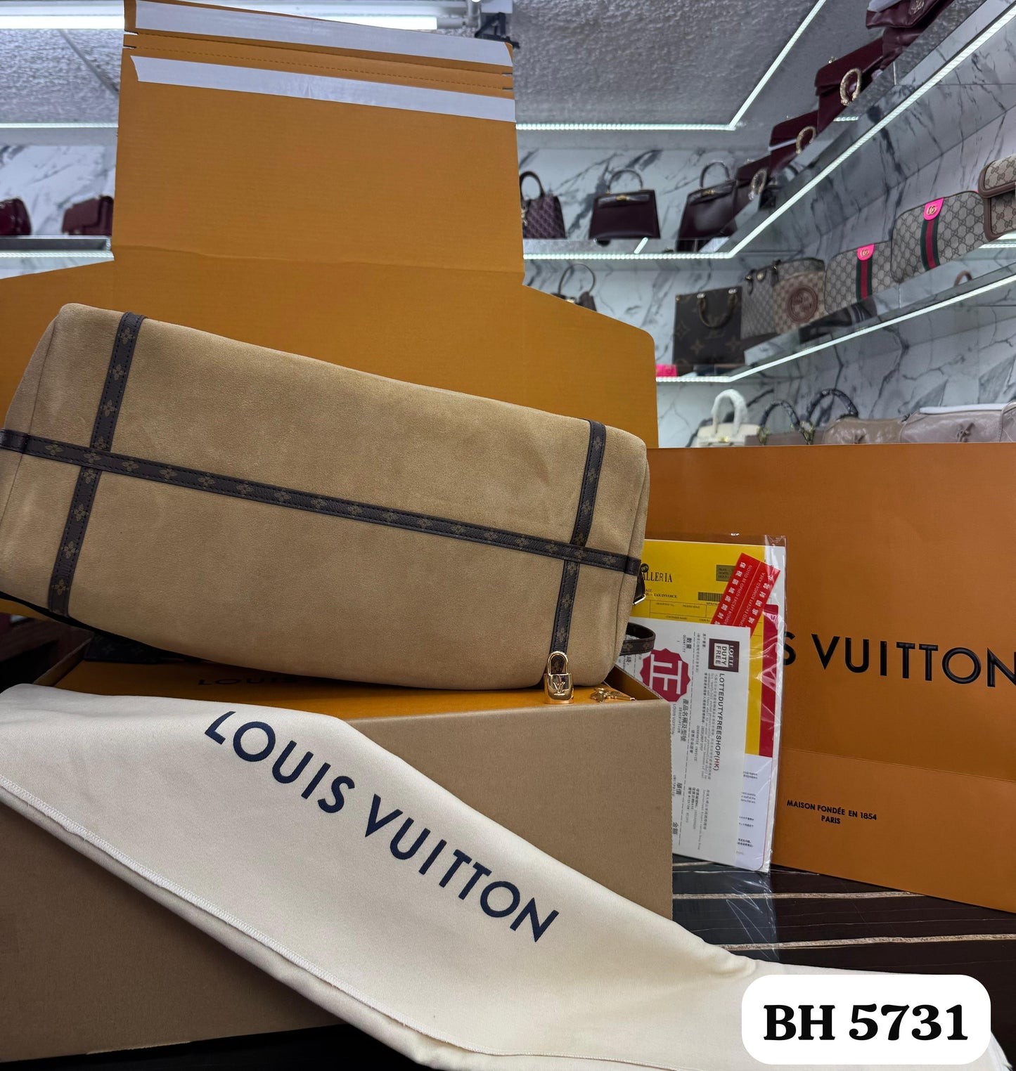 Bolso LV
Express Travel