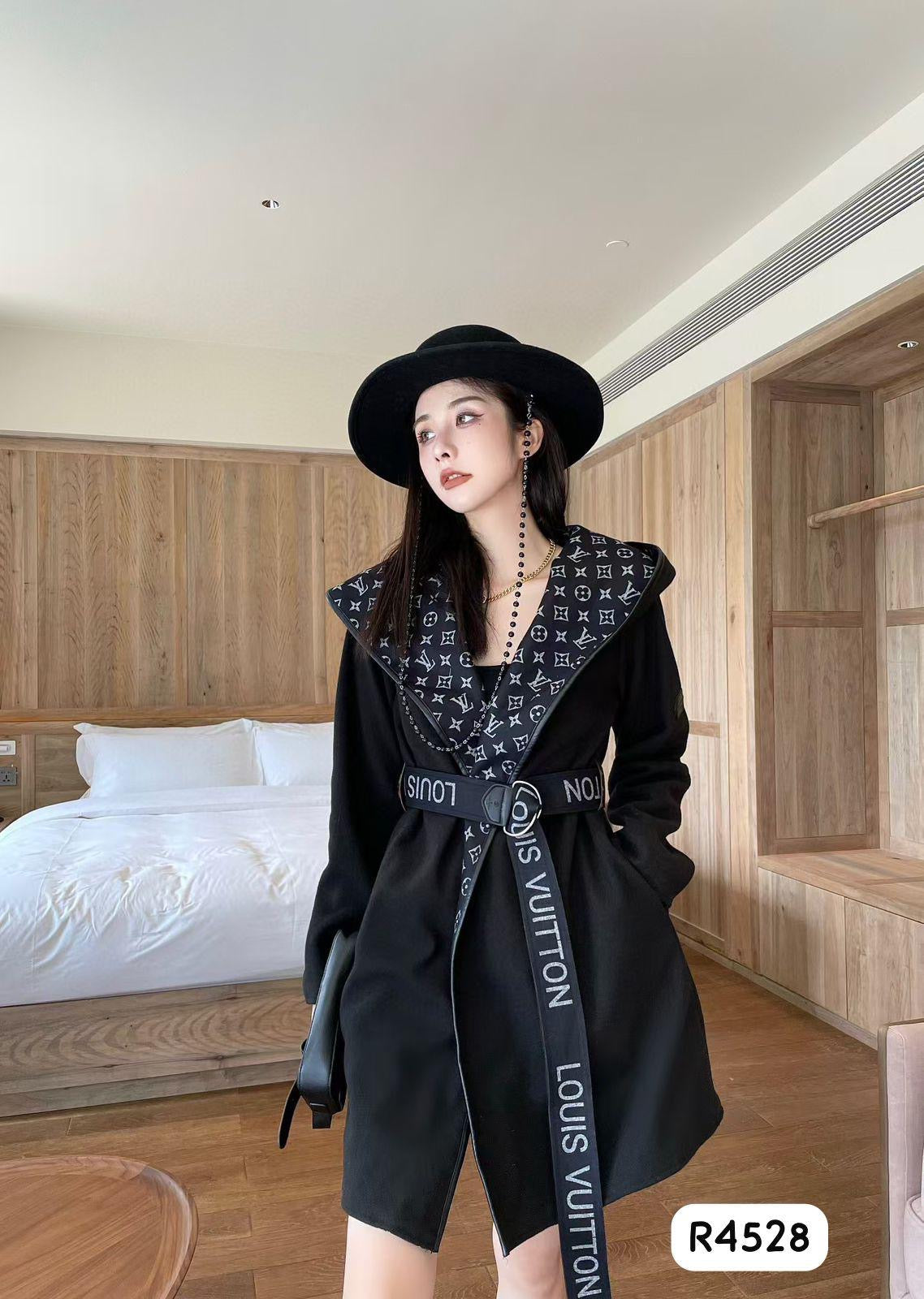 GABARDINA LV