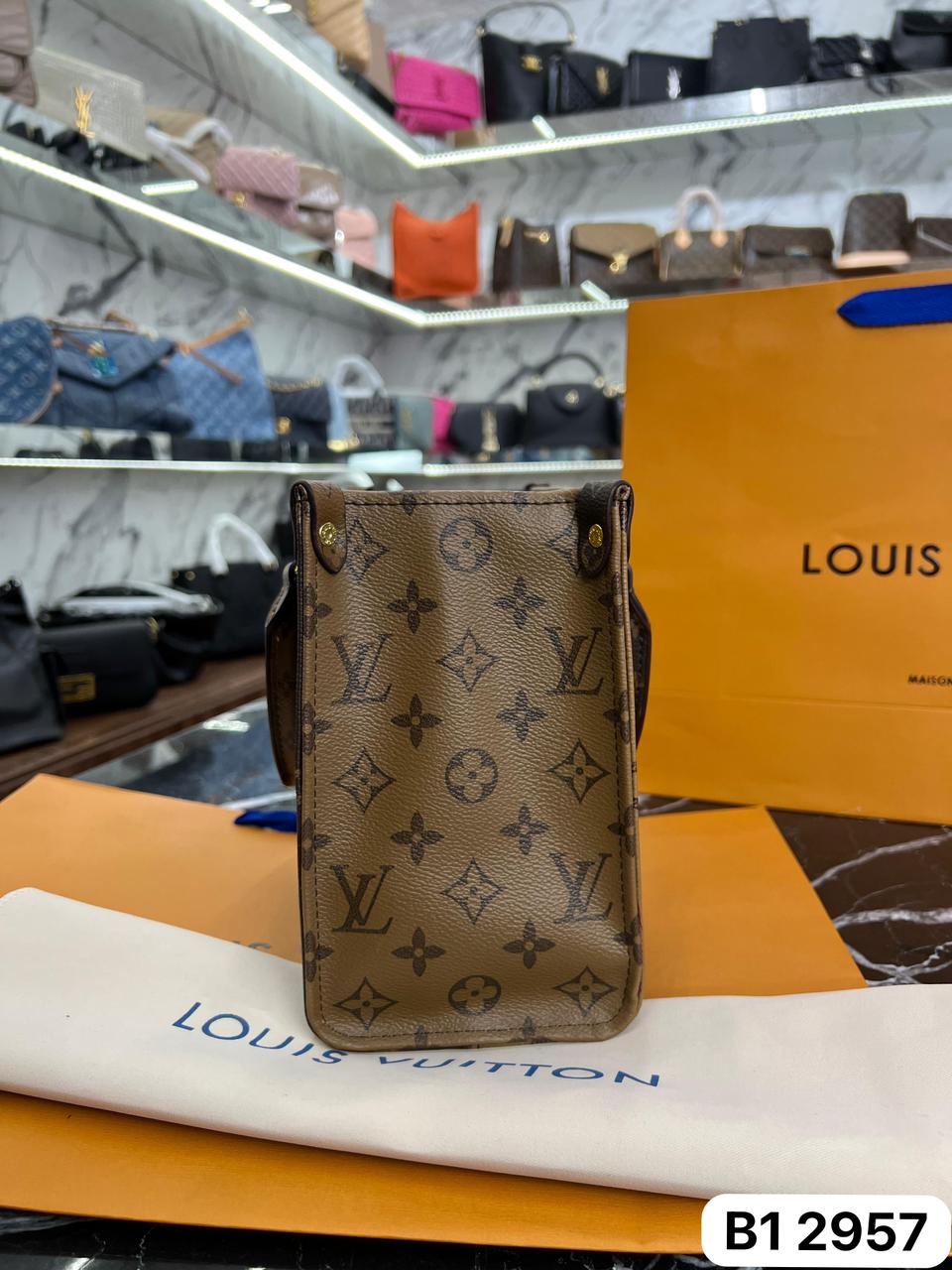 BOLSO LV ONTHEGO