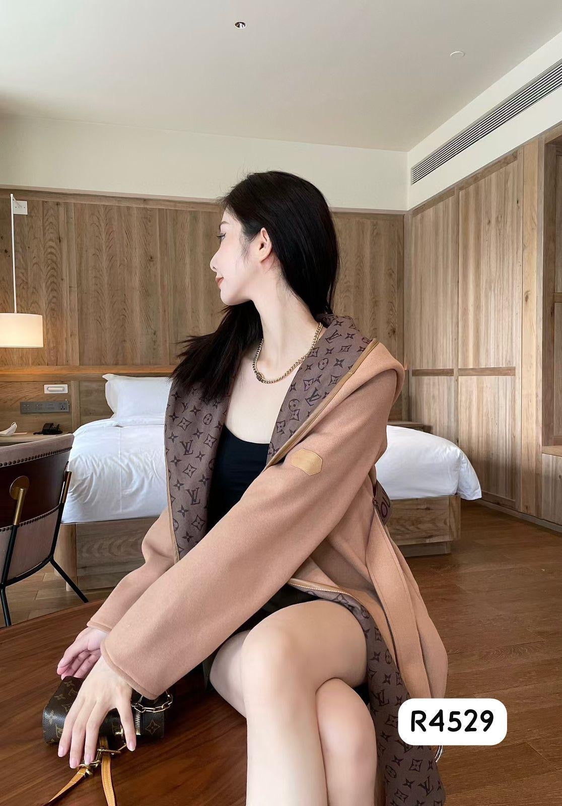 GABARDINA LV