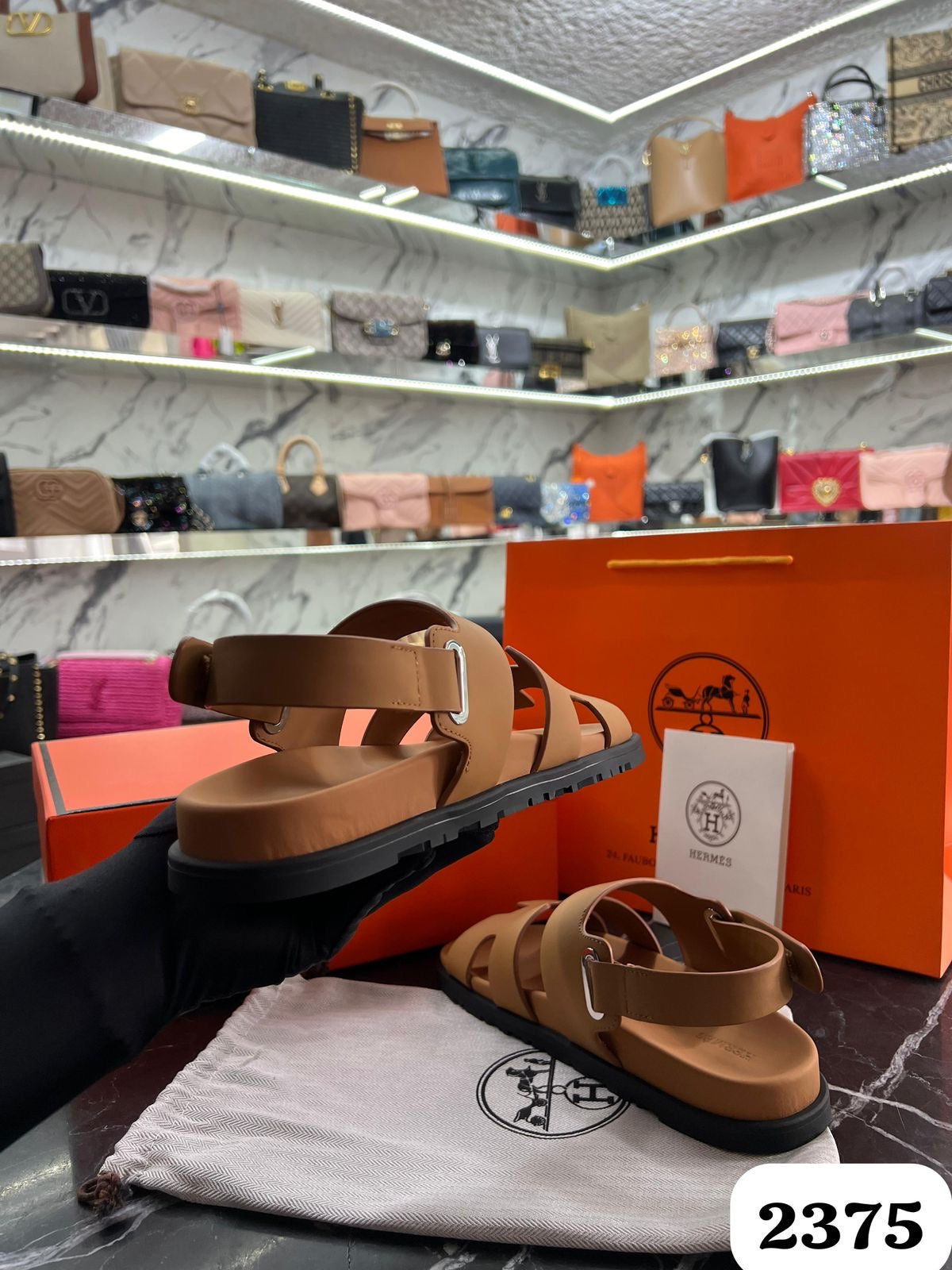 SANDALIA HERMES