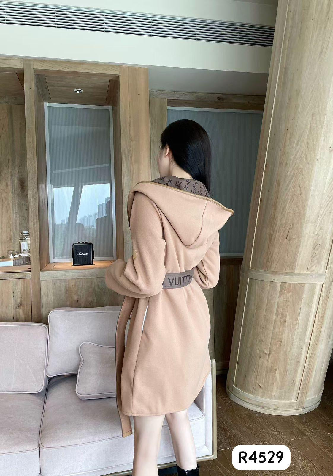 GABARDINA LV