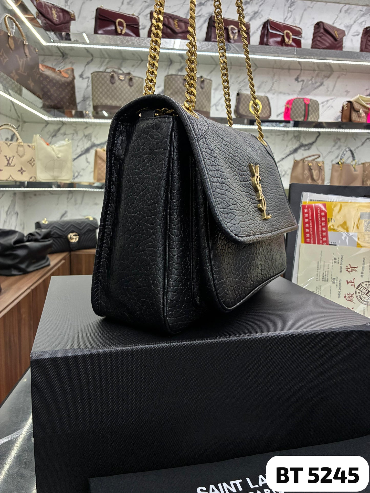 Bolso YSL 
Niki