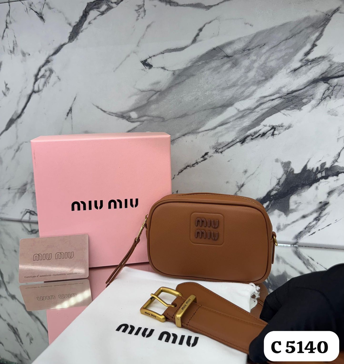 Cinturón MIU MIU
