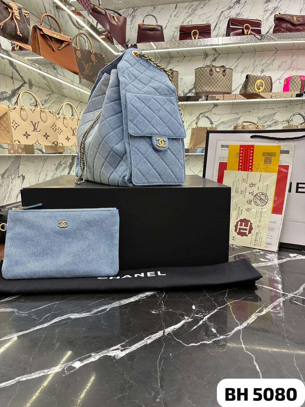 Bolso CHANEL 25