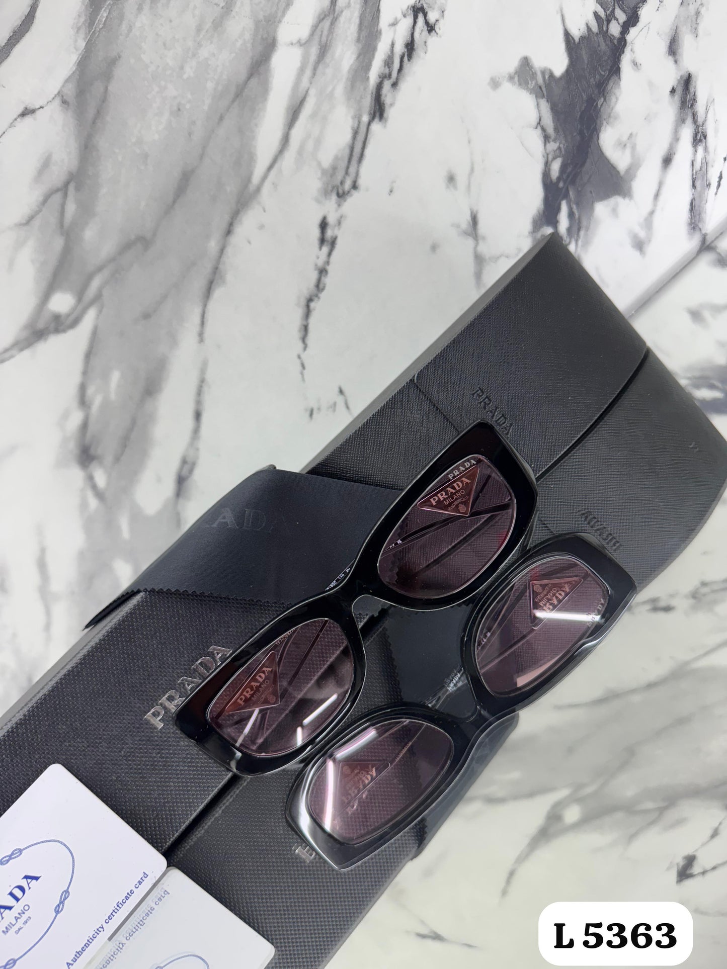 LENTE PRADA