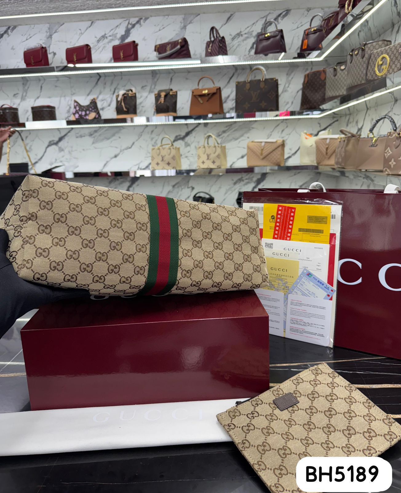 Bolso GUCCI                        TOTE GIGLIO