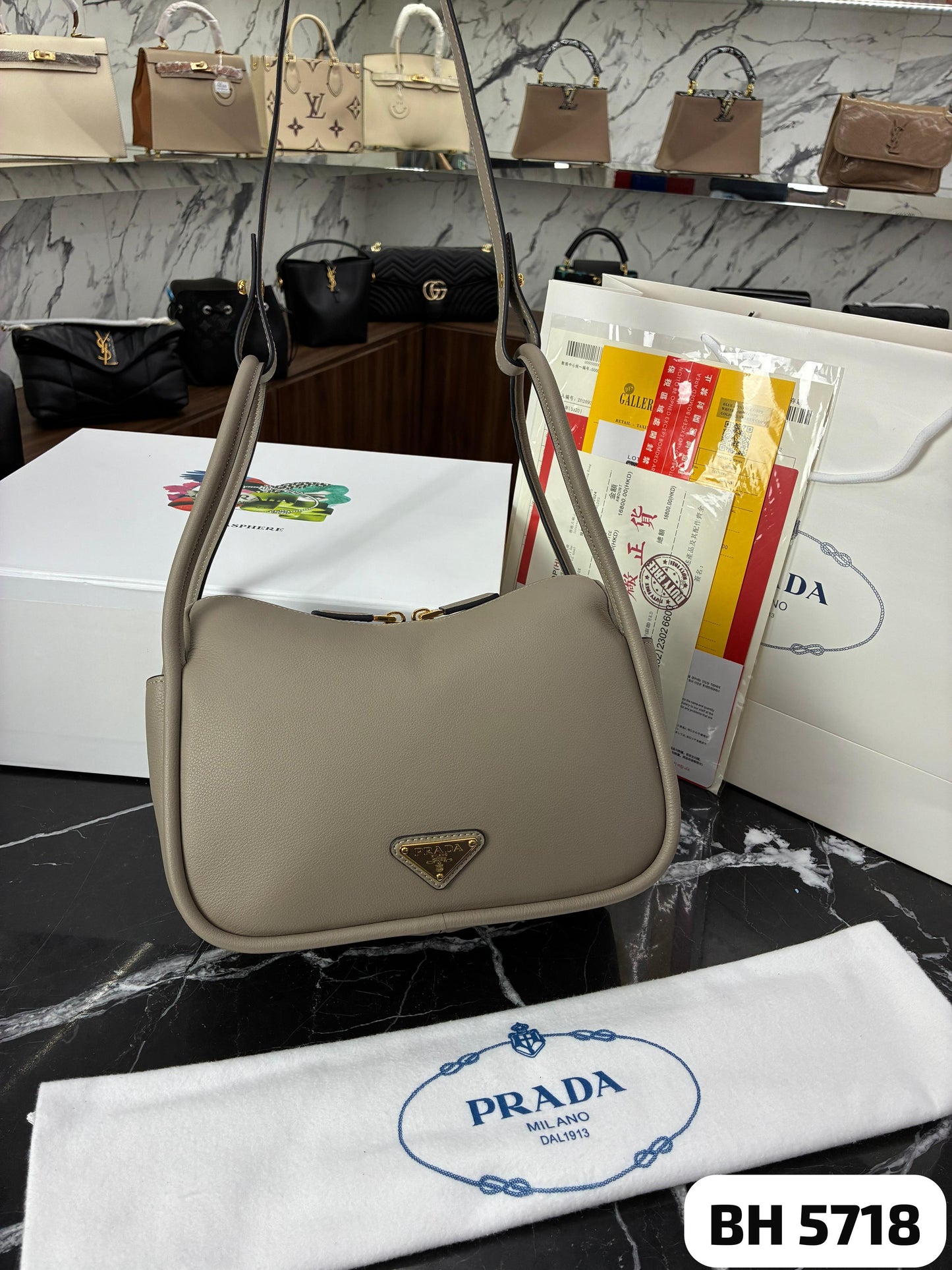 Bolso PRADA 
Darling