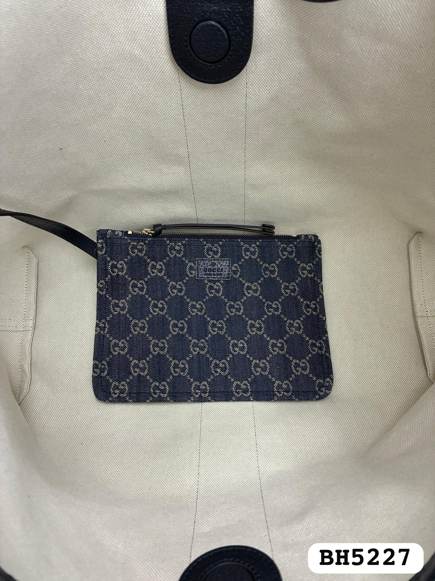 Bolso GUCCI 
TOTE GIGLIO