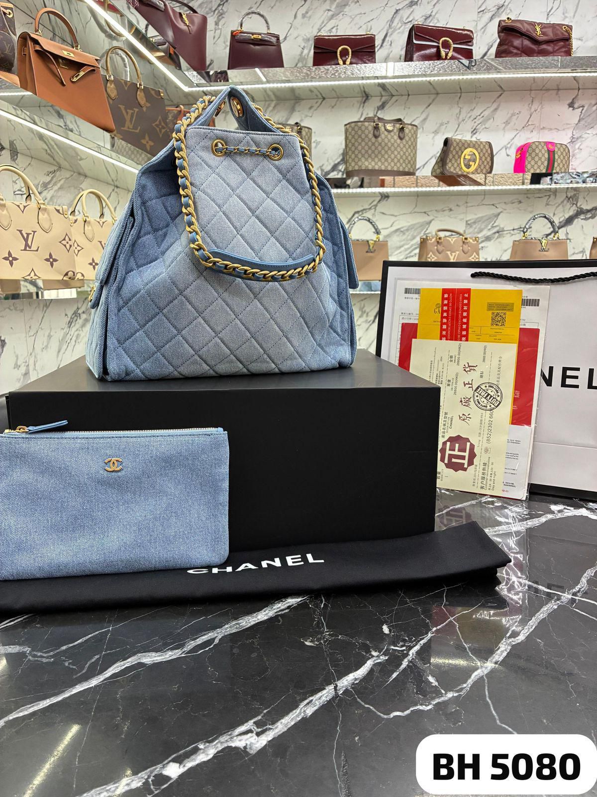 Bolso CHANEL 25