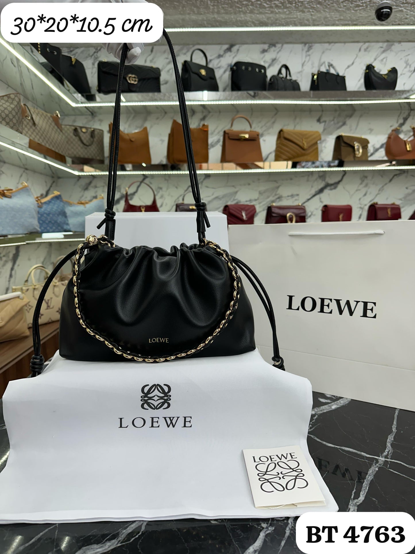 Bolso LOEWE
FLAMENCO