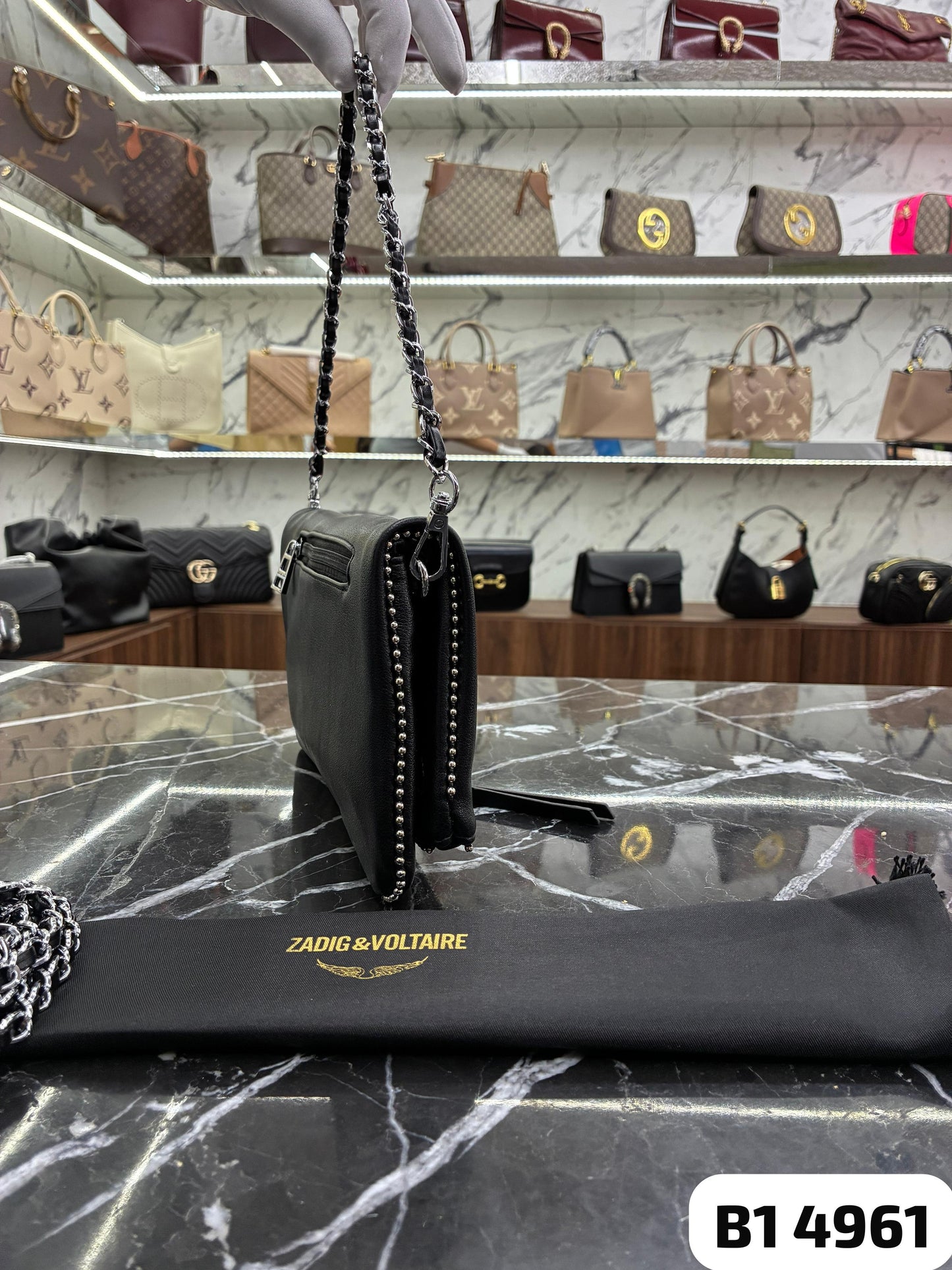 ZADIG & VOLTAIRE