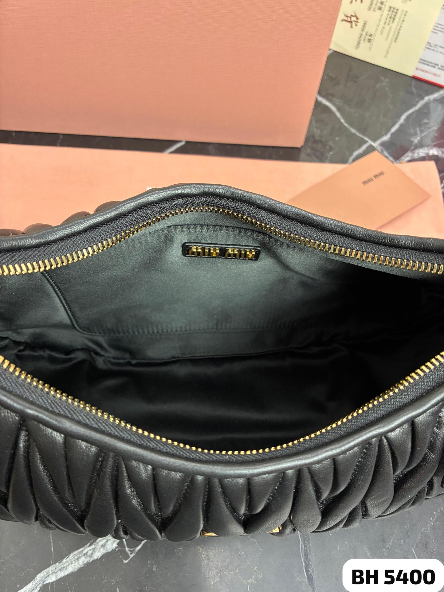 Bolso MIU MIU 
MAXI