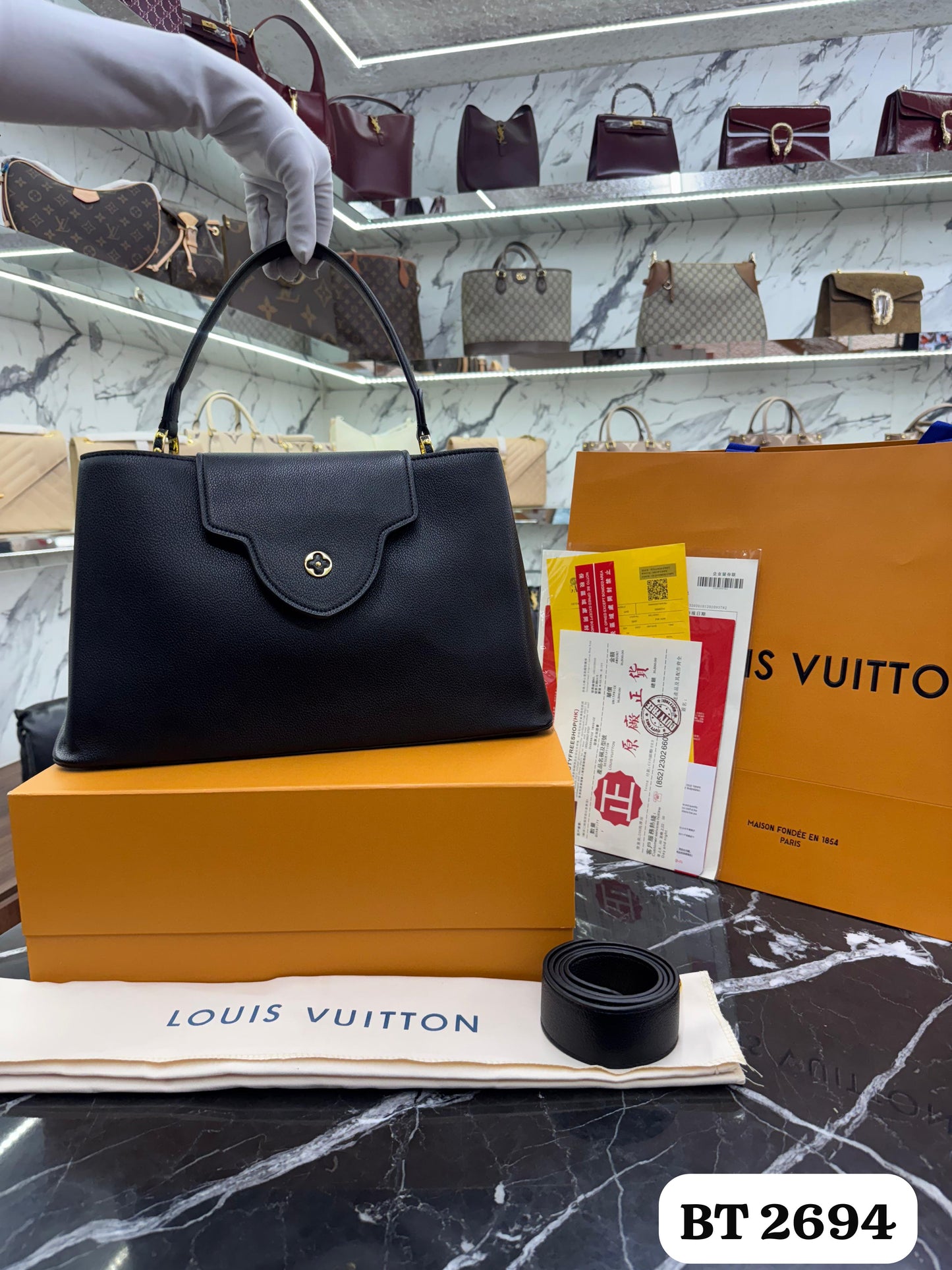 Bolso Capucines GM