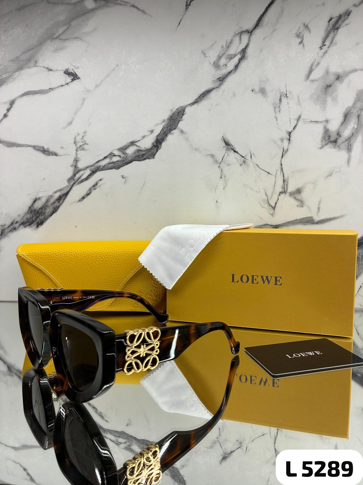 LENTE LOEWE