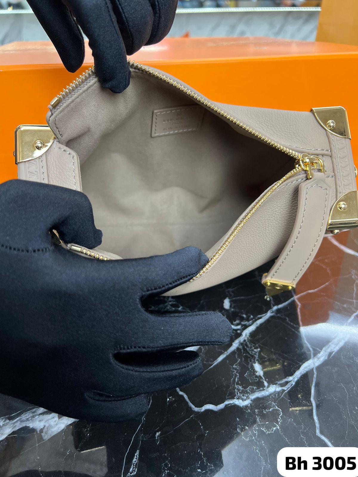 Bolso Lv 
Bolsa Side Trunk