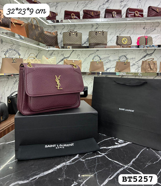 Bolso YSL 
Niki