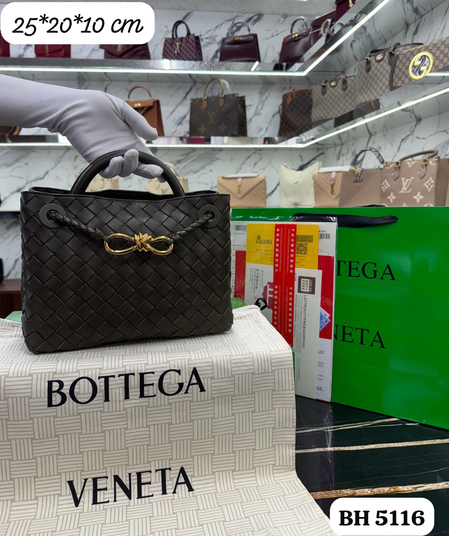Bolsa BOTTEGA
*Andiamo pequeño*
CÓDIGO (BH5116)