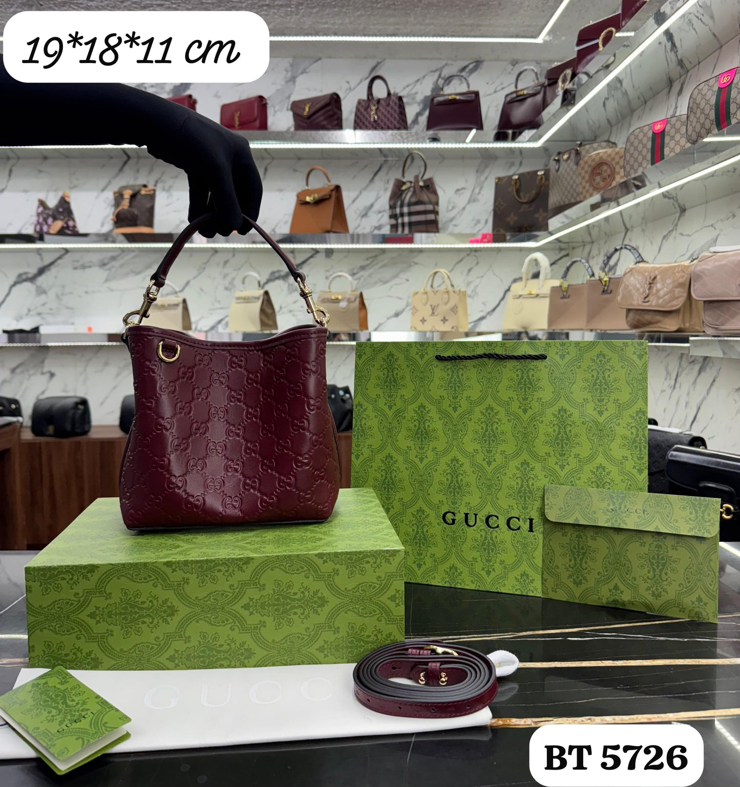 Bolso GUCCI
bombonera GG