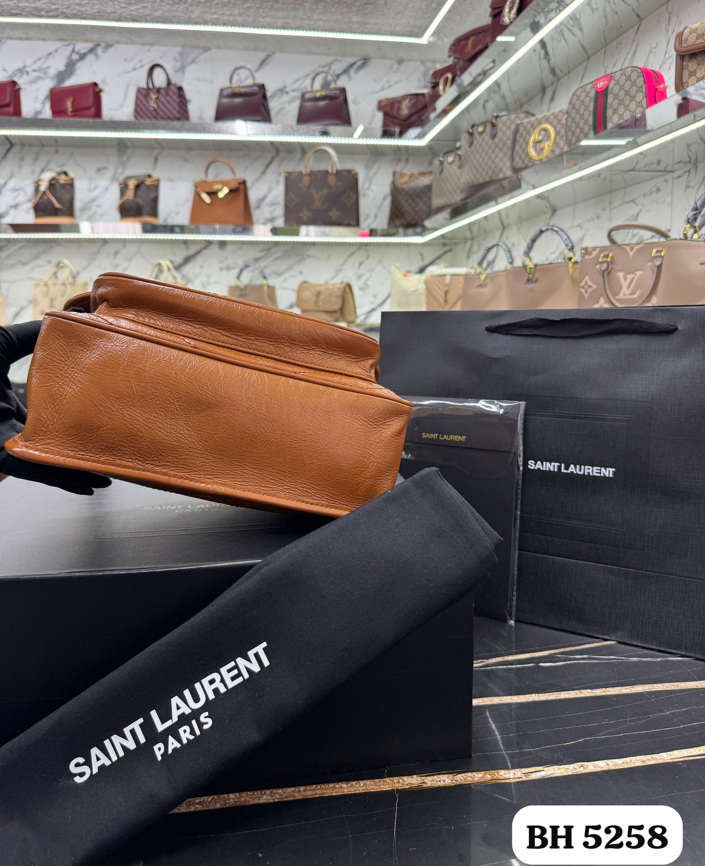 Bolso Ysl 
Niki