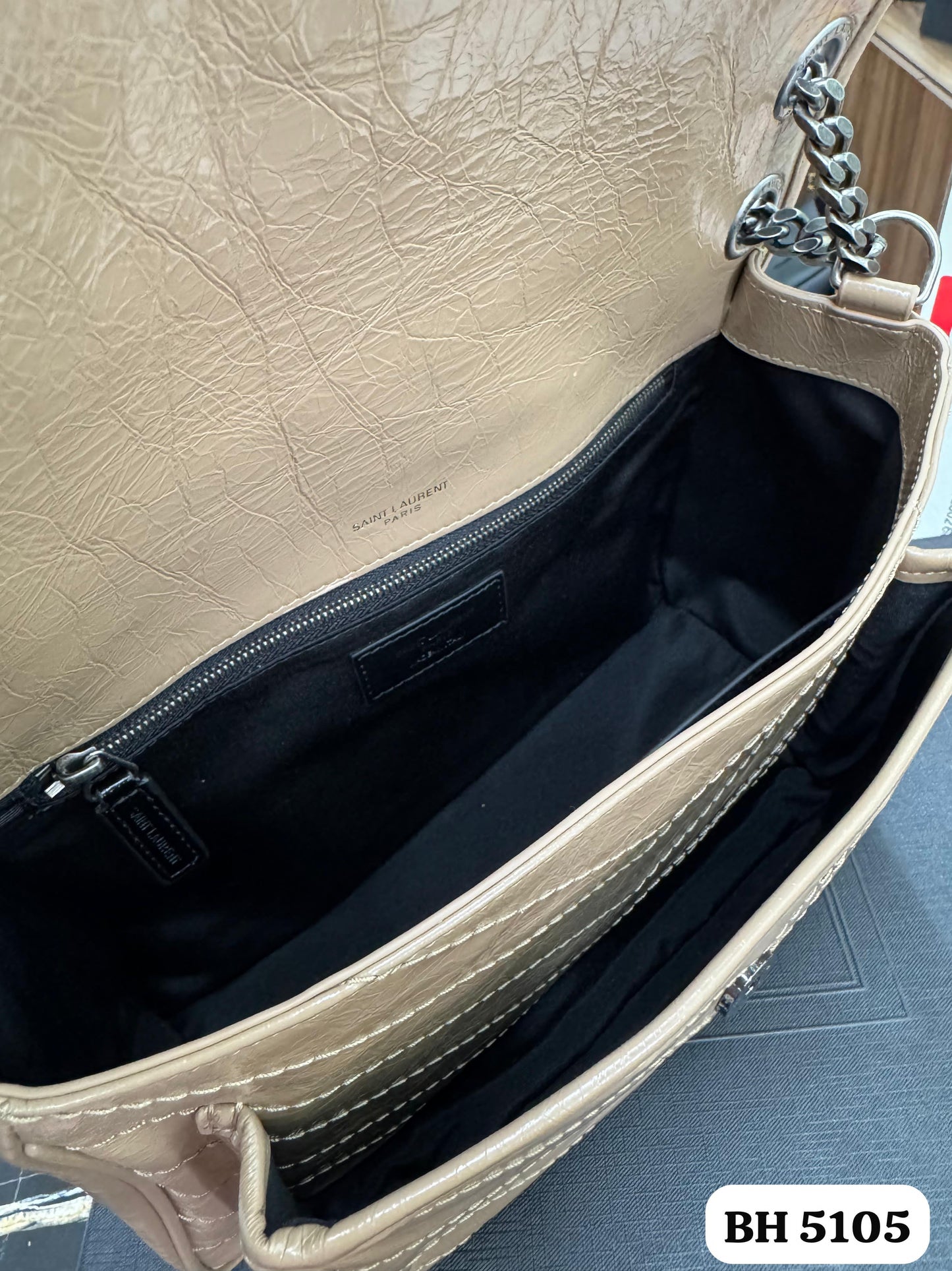Bolso YSL
Niki