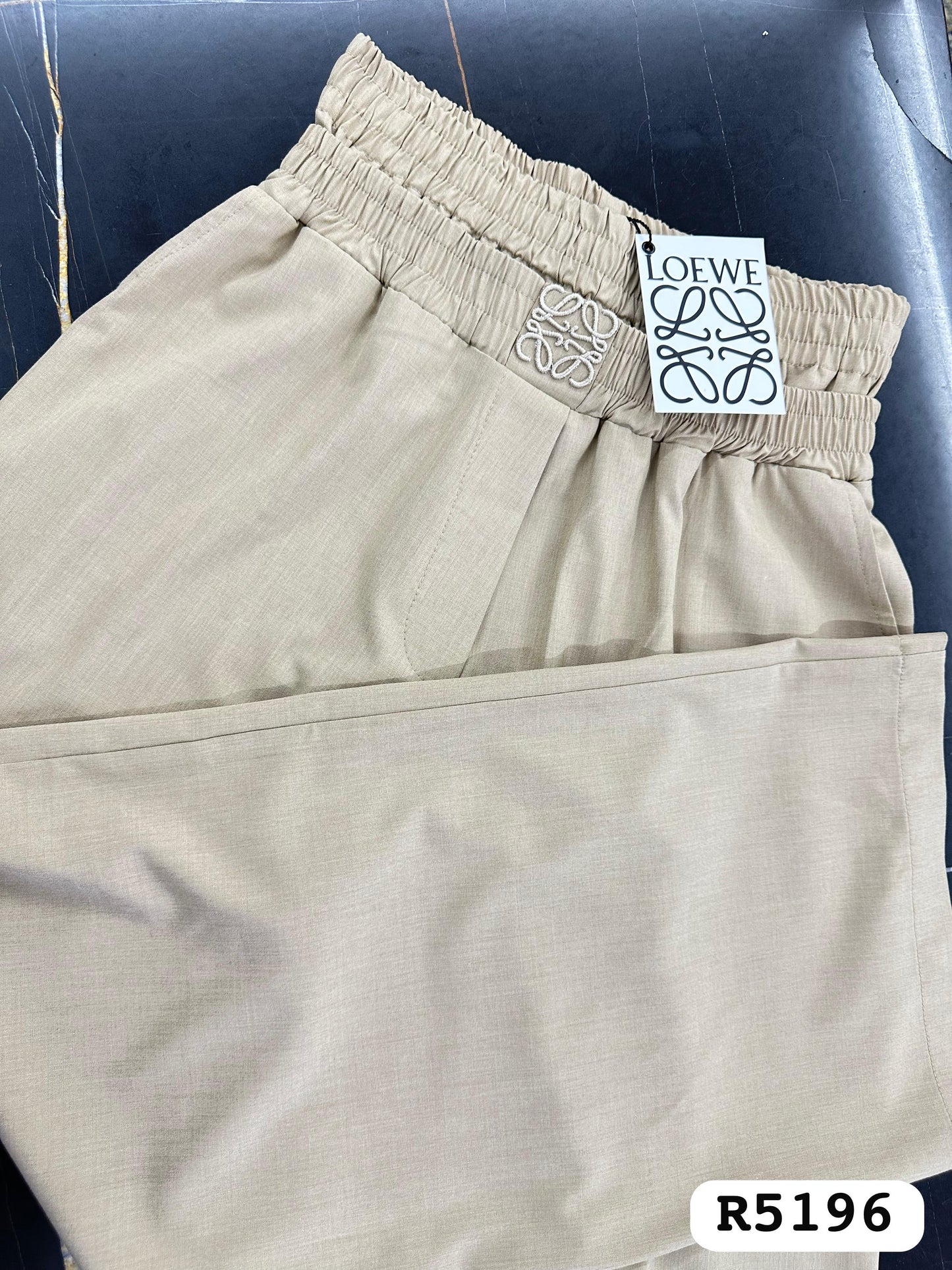 Conjunto LOEWE