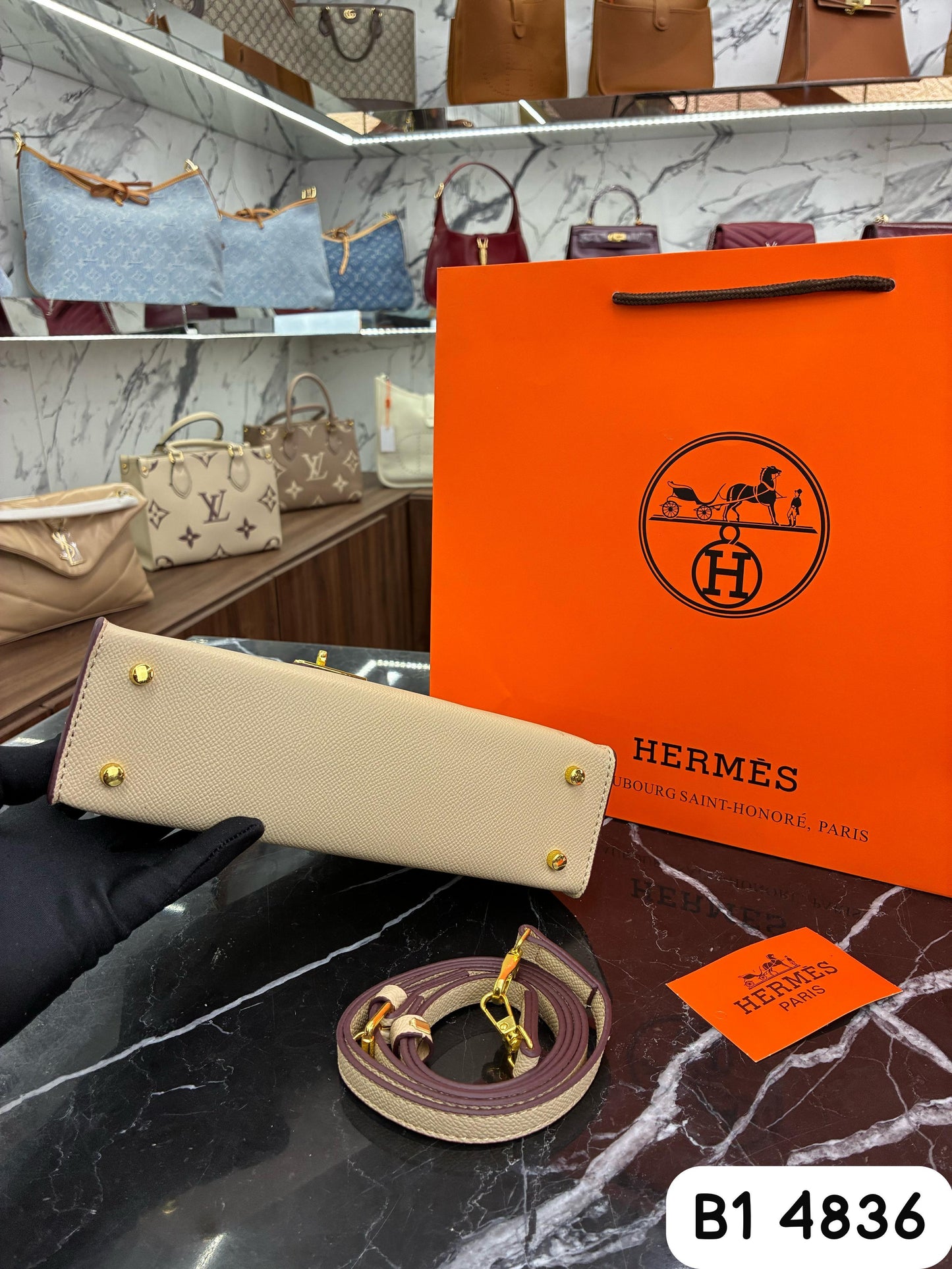 BOLSO HERMES
MINI KELLY