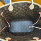 Bolso LV
NEVERFULL BANDOULIÈRE INSIDE