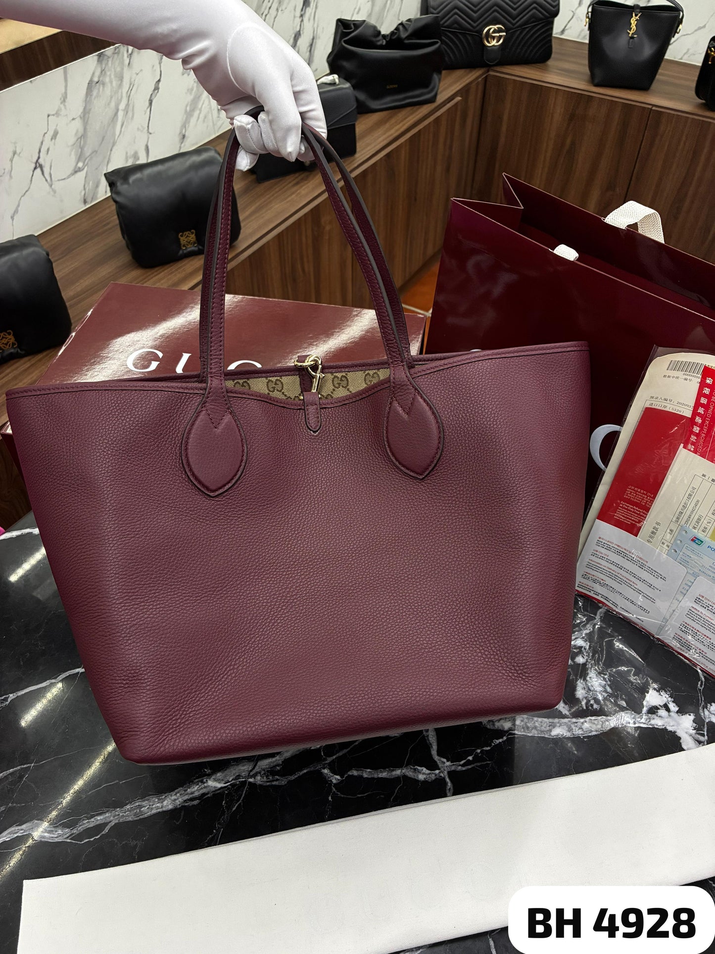 Bolso Gucci 
GUCCI TOTISSIMA