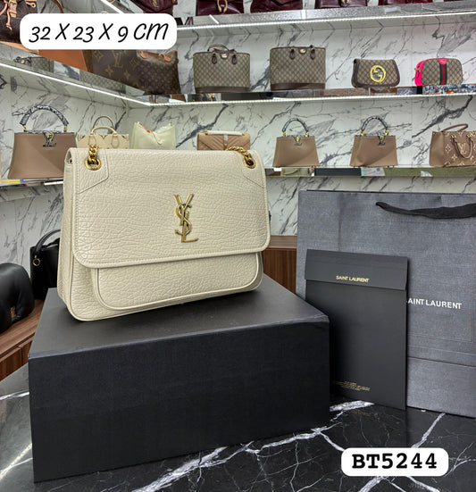 Bolso YSL 
Niki