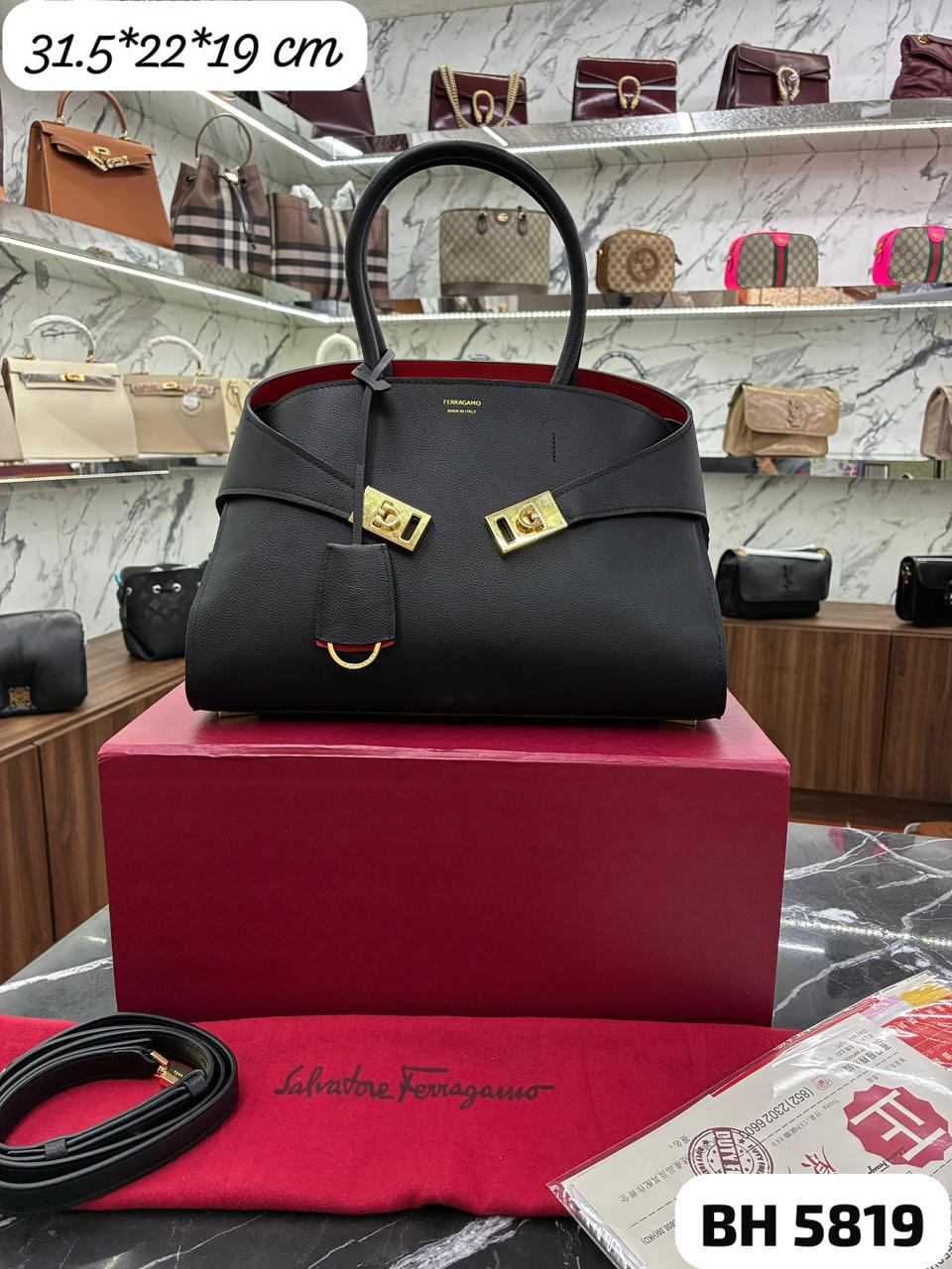 BOLSO FERRAGAMO