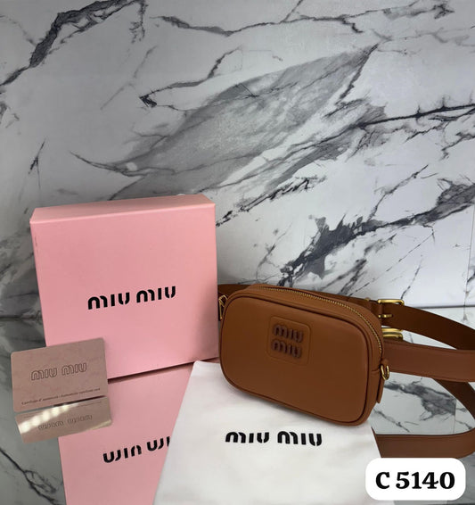 Cinturón MIU MIU